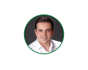 İSMET KÜÇÜKSARI
